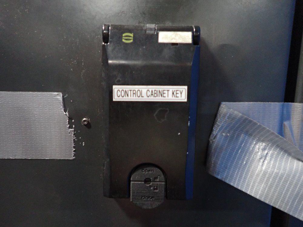 Style High Tech Cnc Milling Machine W/ Tooling - Bt-1500e