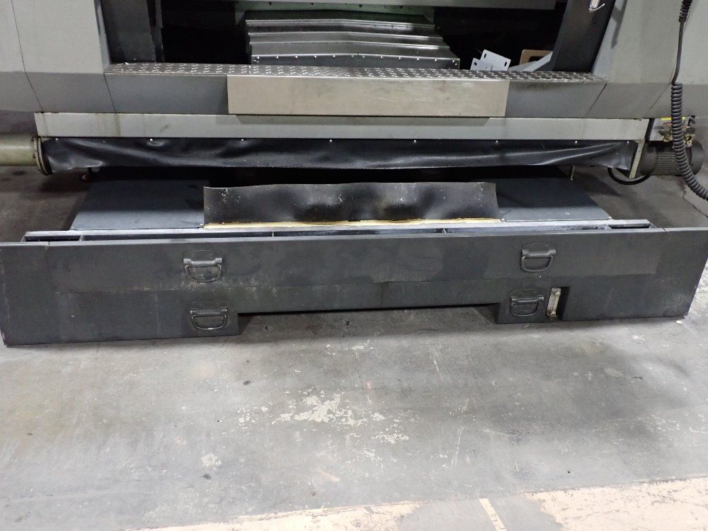 Style High Tech Cnc Milling Machine W/ Tooling - Bt-1500e