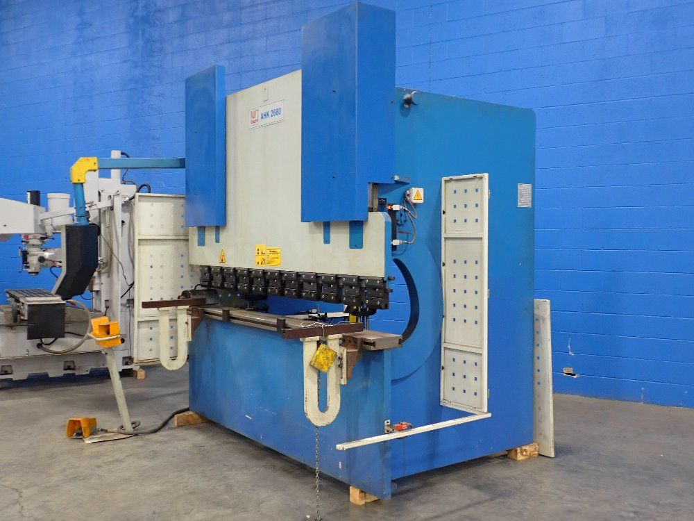 Knuth Machine Tools Usa Inc. 88 Tons Hydraulic Press Brake - Ap-8-88 2004 (ahk 2680)