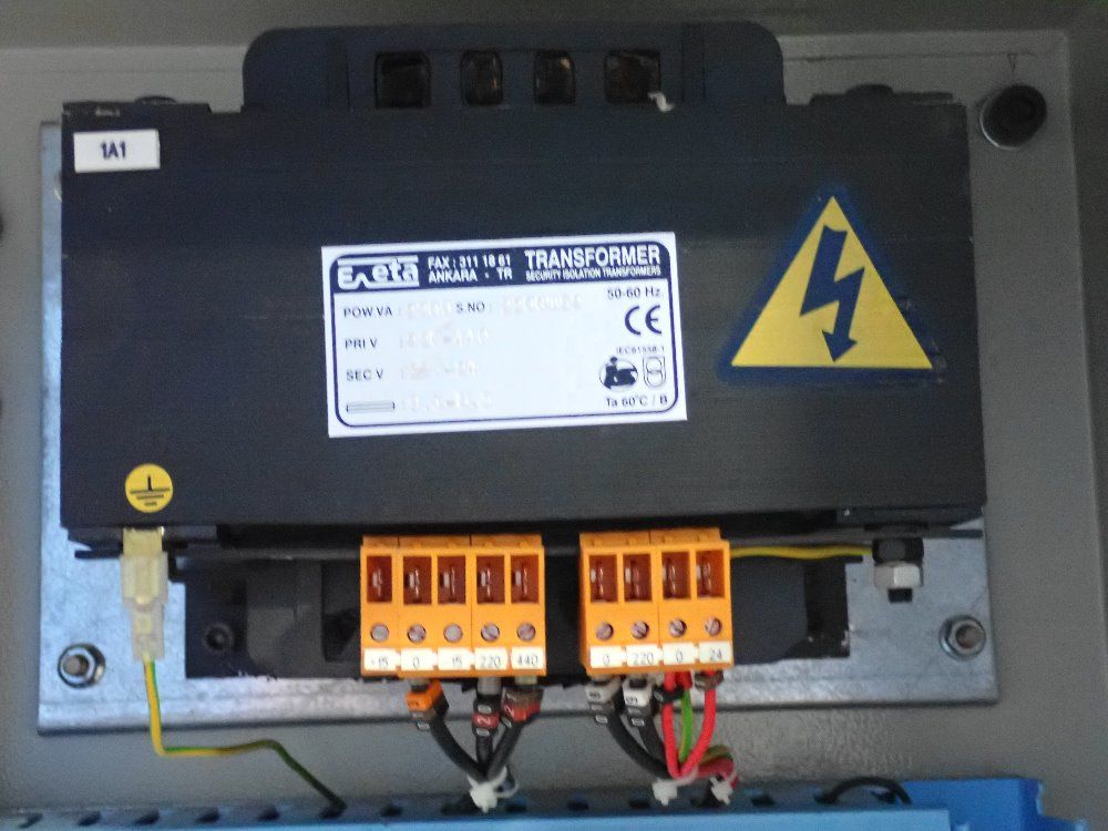 Knuth Machine Tools Usa Inc. 88 Tons Hydraulic Press Brake - Ap-8-88 2004 (ahk 2680)