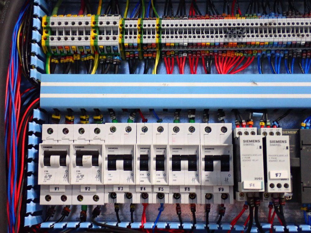 Knuth Machine Tools Usa Inc. 88 Tons Hydraulic Press Brake - Ap-8-88 2004 (ahk 2680)