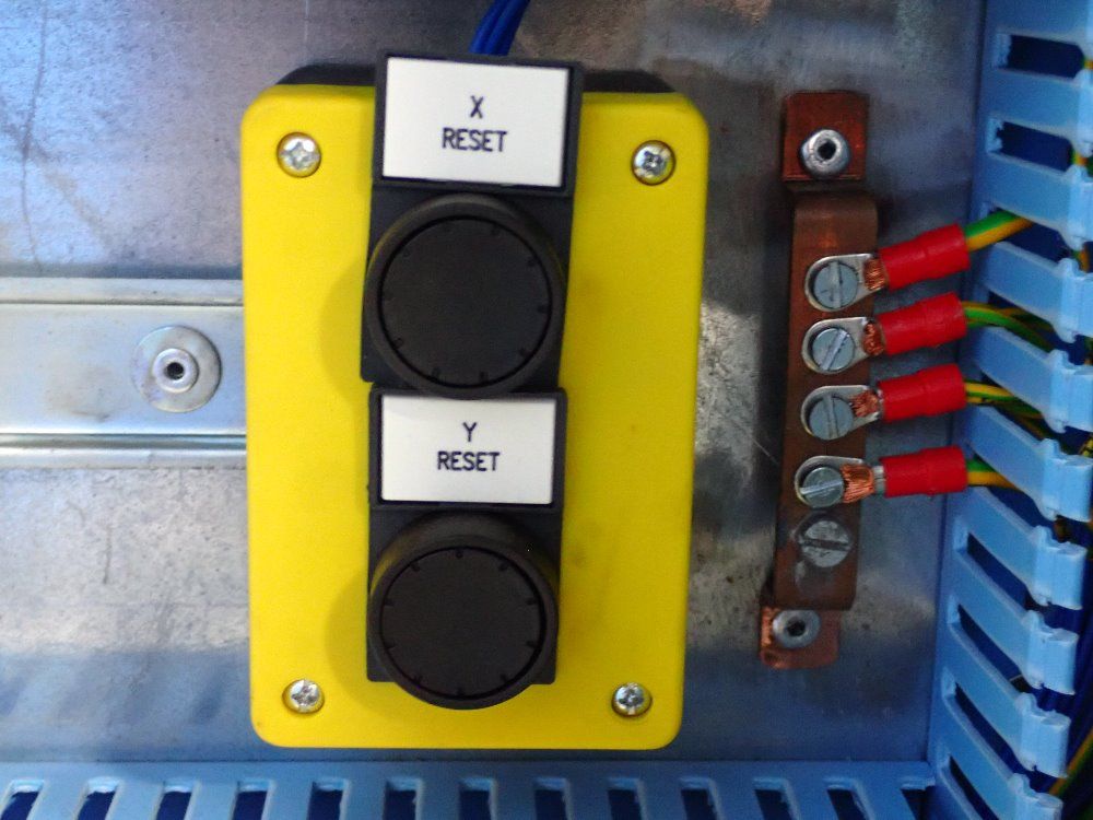 Knuth Machine Tools Usa Inc. 88 Tons Hydraulic Press Brake - Ap-8-88 2004 (ahk 2680)