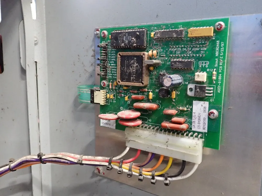 C&d Technologies 12v Battery Charger - Ifr12ce510