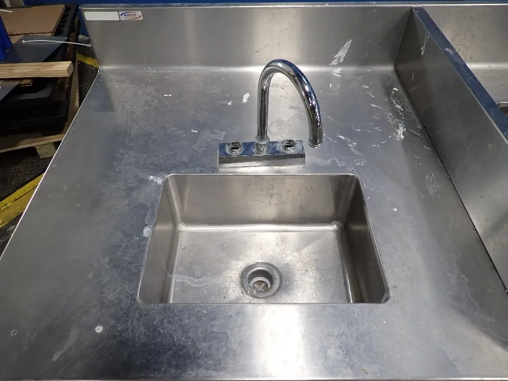 Winholt Dual Sink Stand