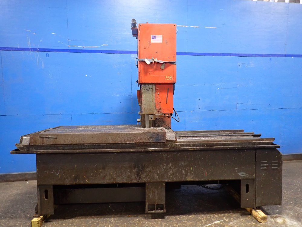 Amada 21 1/2" Vertical Band Saw - Vm-1200