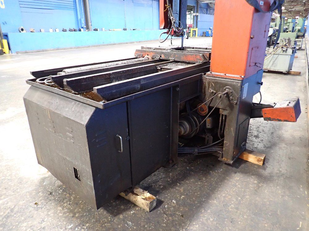 Amada 21 1/2" Vertical Band Saw - Vm-1200