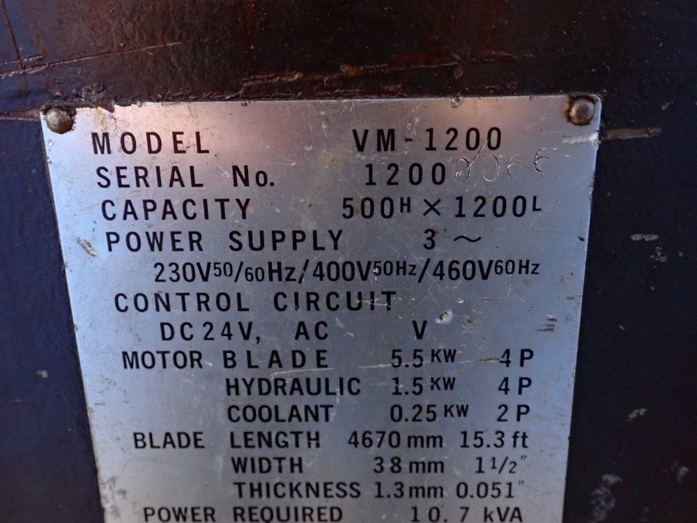 Amada 21 1/2" Vertical Band Saw - Vm-1200