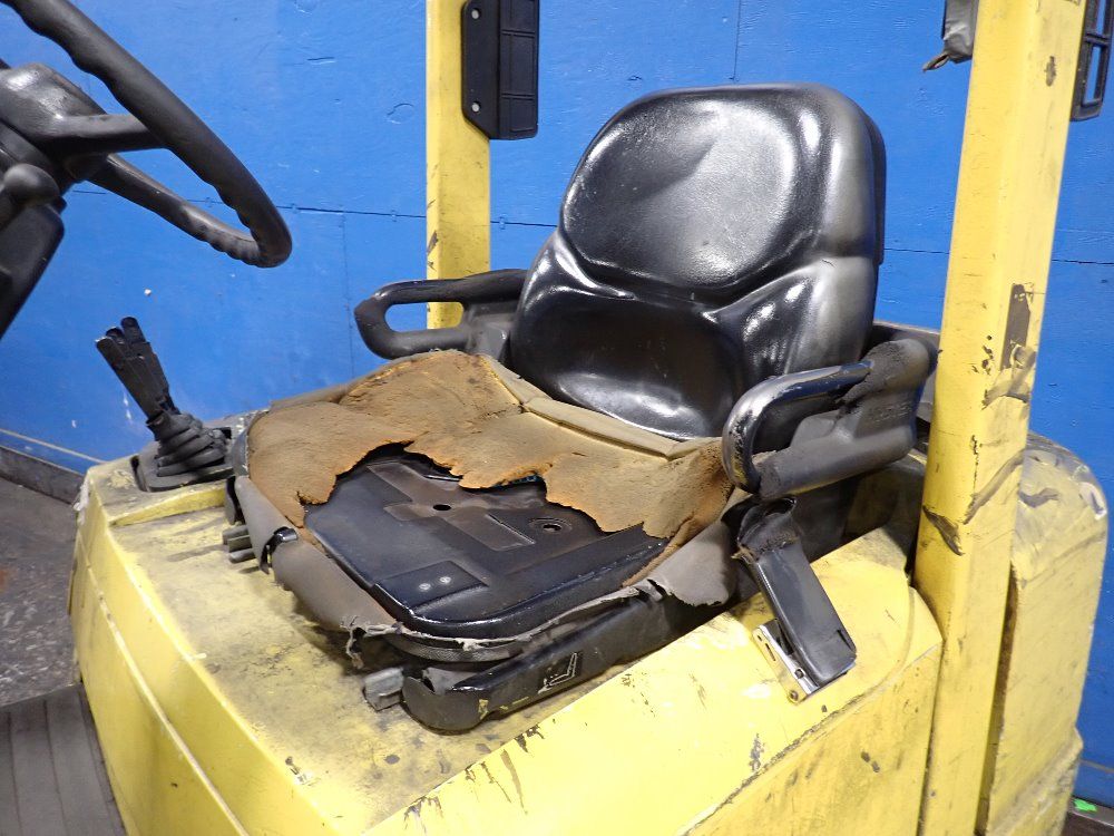 Hyster 4700 Lbs Propane Forklift - S50xm