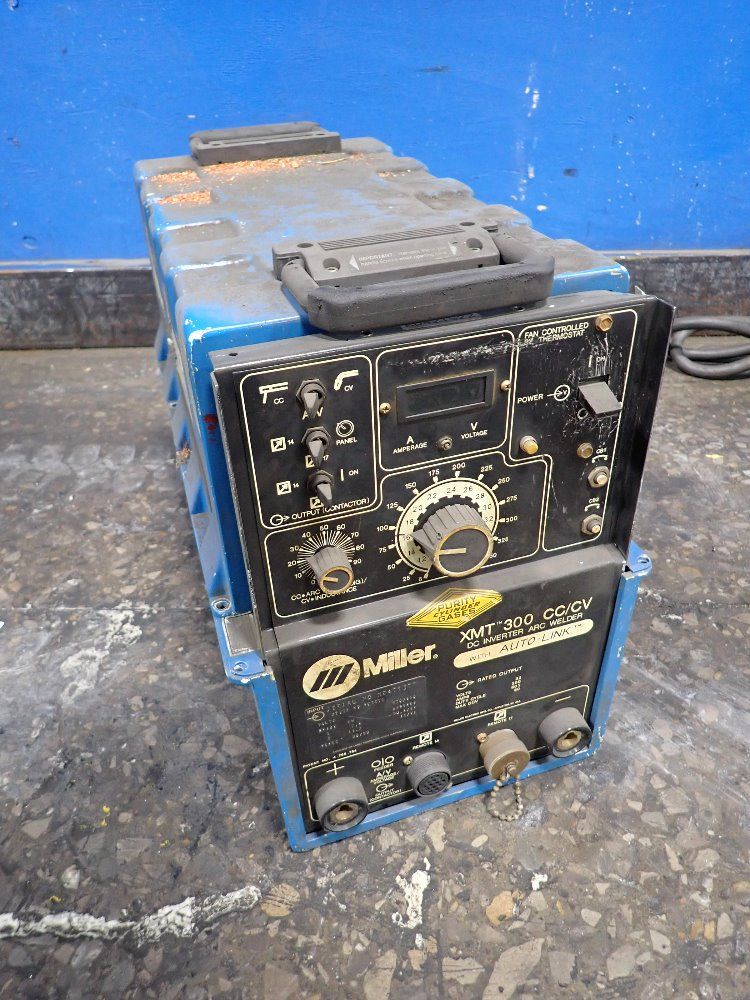 Miller 300 Amps Welder - Xmt 300 Cc/cv