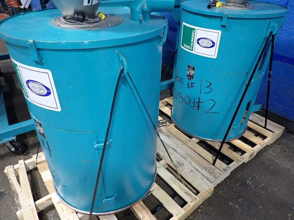 Unadyn Dehumidifying Hopper Dryer