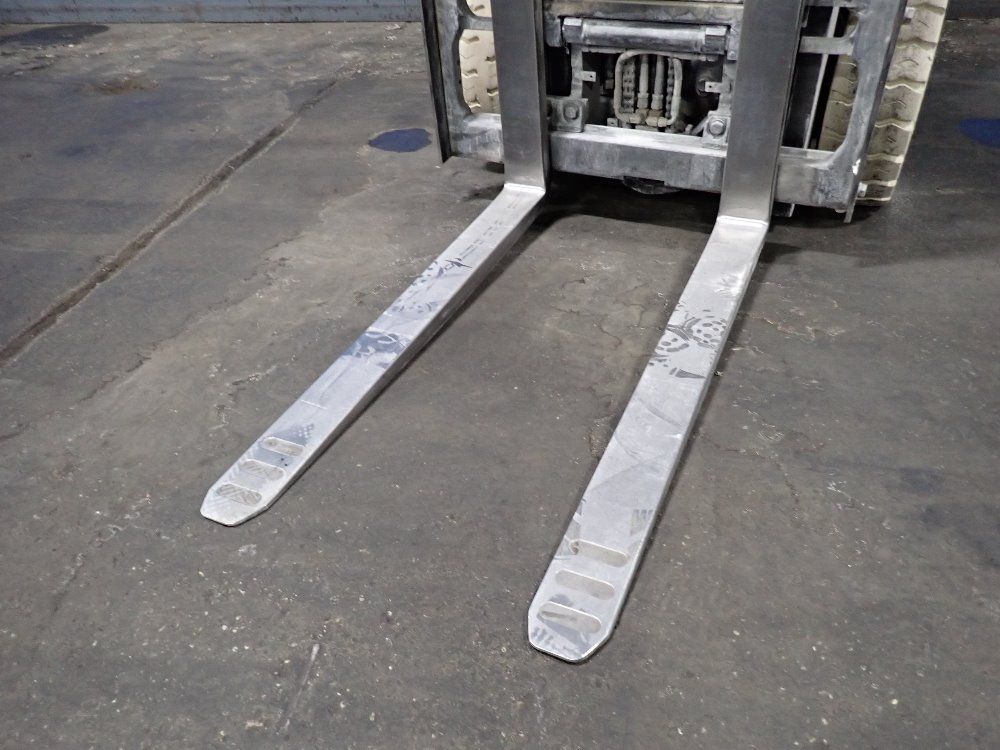 Mitsubishi  Propane Forklift