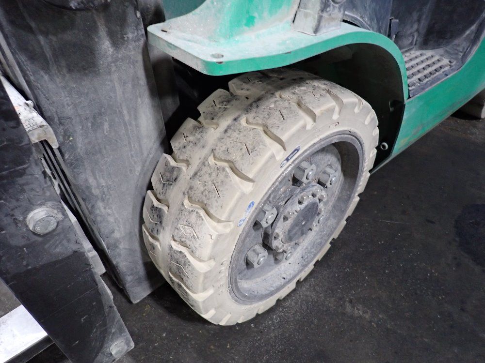 Mitsubishi  Propane Forklift