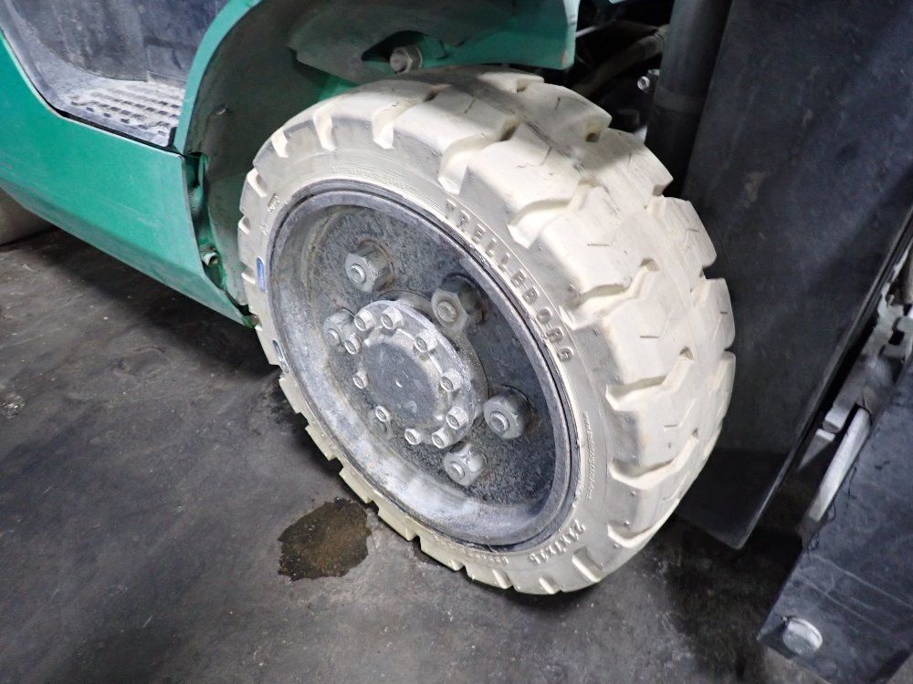 Mitsubishi  Propane Forklift