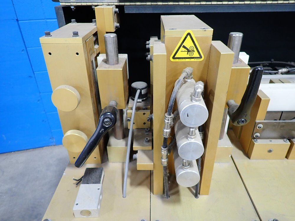 Computerized Cutters Accu-bend - Bender - 26 Rev A