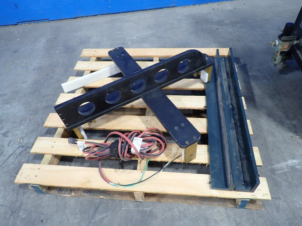 Computerized Cutters Accu-bend - Bender - 26 Rev A