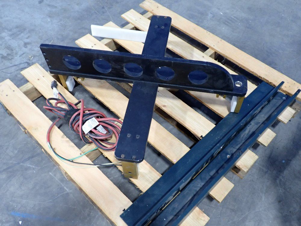 Computerized Cutters Accu-bend - Bender - 26 Rev A