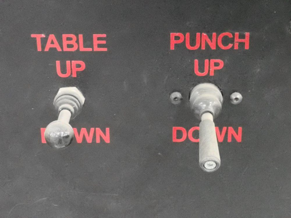 Computerized Cutters Accuclinch  Fastner