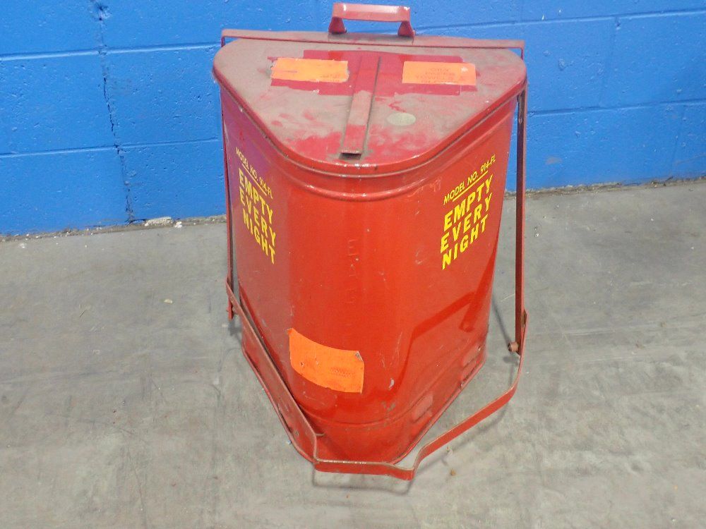 Eagle Mfg. Co. Combustible Waste Container - 914-fl