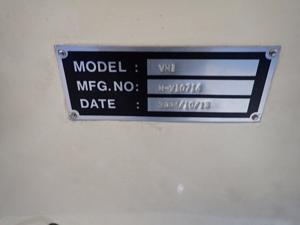 Hurco 10000 Cnc Vertical Machining Center - Vm1