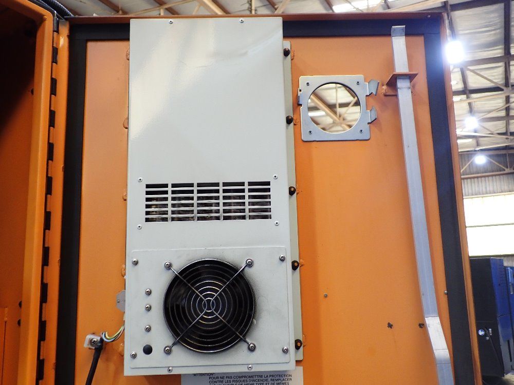 Hurco 10000 Cnc Vertical Machining Center - Vm1