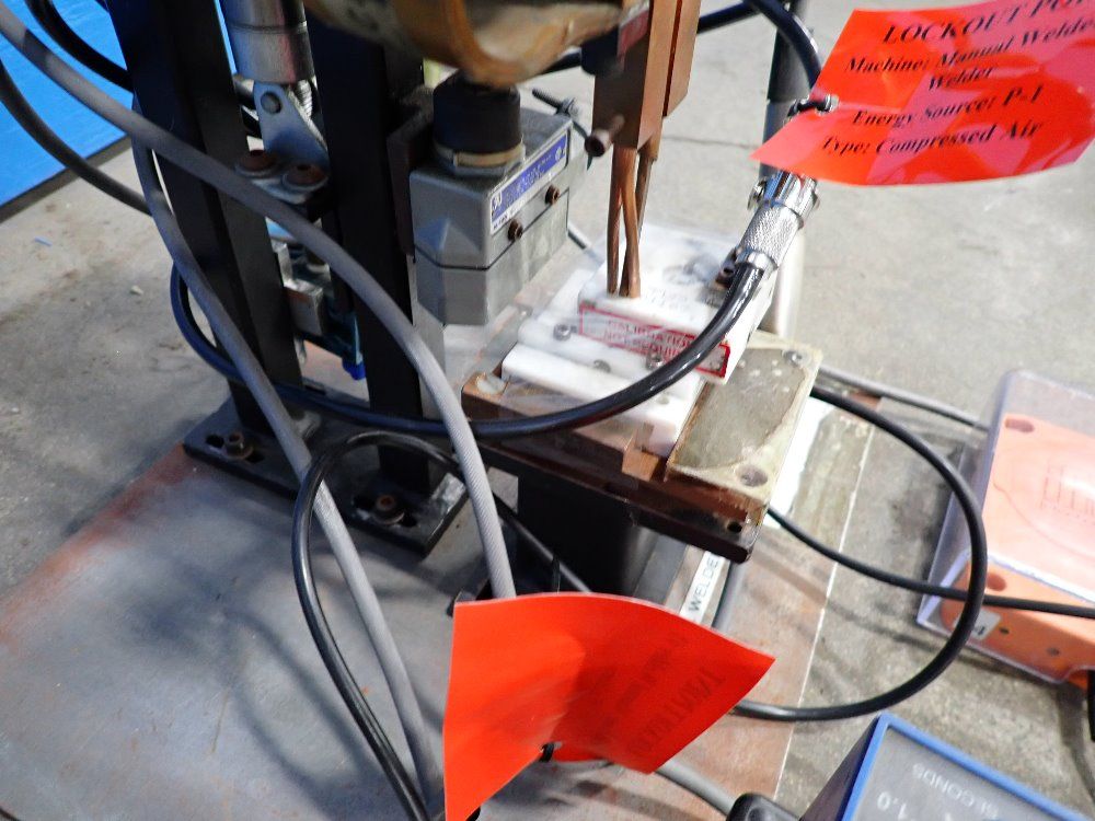 Unitek Spot Welder - 1-164-02