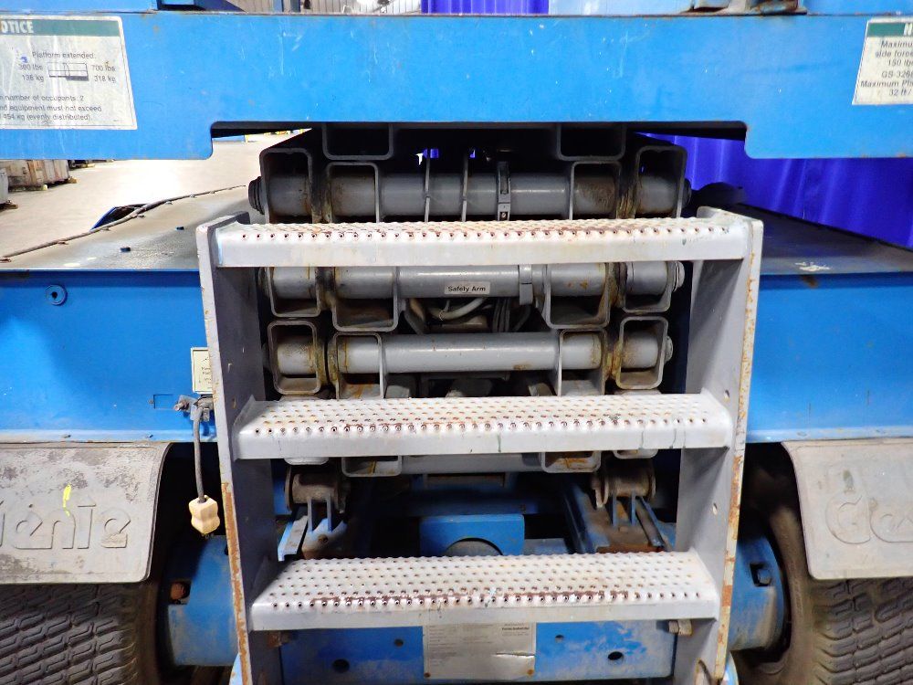 Genie Scissor Lift