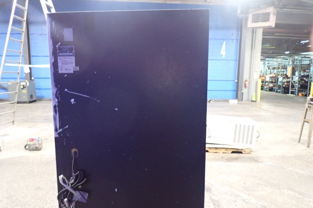 Crane-national Venders 39 Spaces Vending Machine