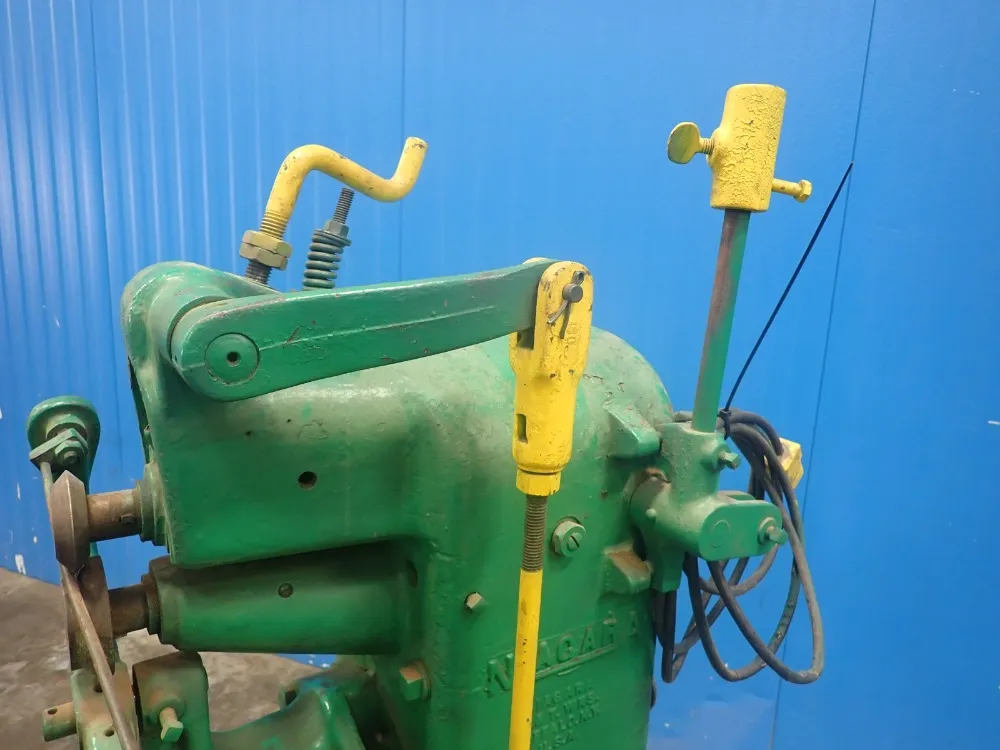 Niagra Crimp And Bead Machine - 172