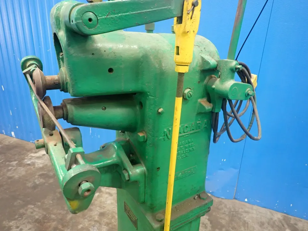 Niagra Crimp And Bead Machine - 172