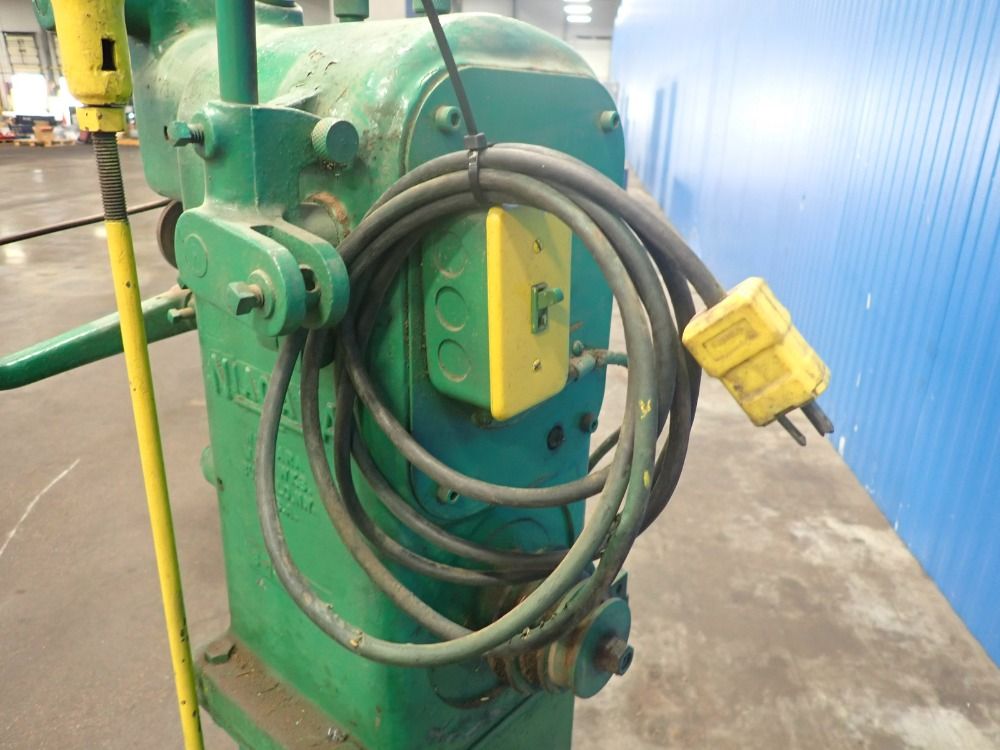 Niagra Crimp And Bead Machine - 172