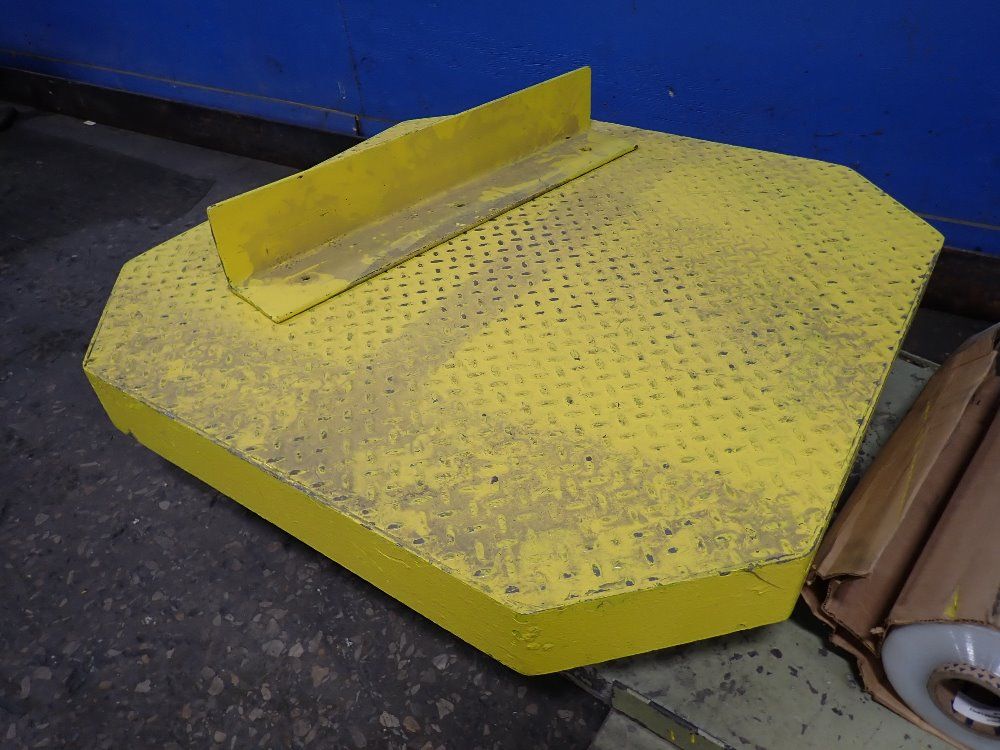 Lantech Stretch Wrapper