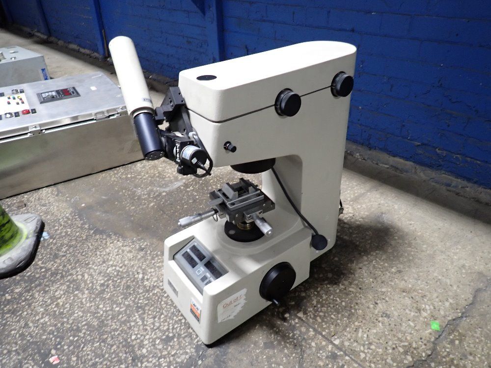 Leco Hardness Tester - M-400-g2