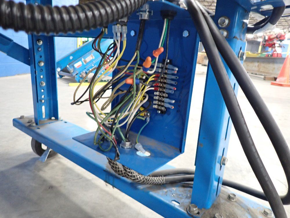 New London Engineering 24" Belt Conveyor (long) - 200-24-100