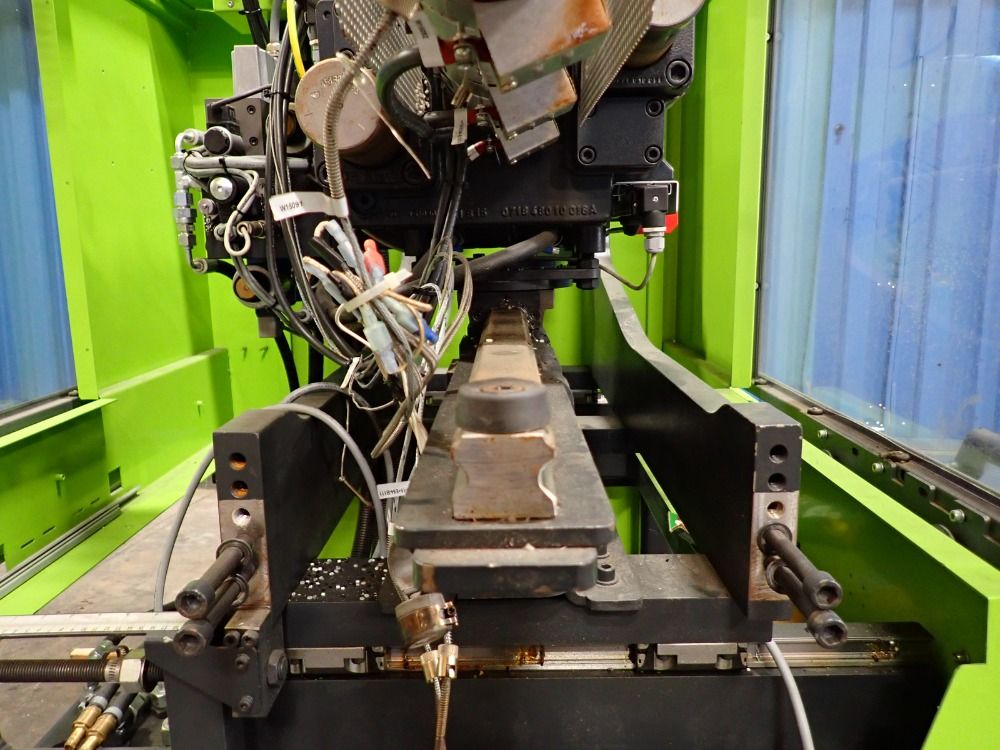 Engel 200l Injection Unit