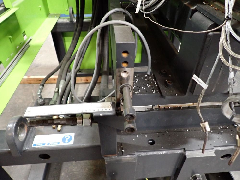 Engel 200l Injection Unit