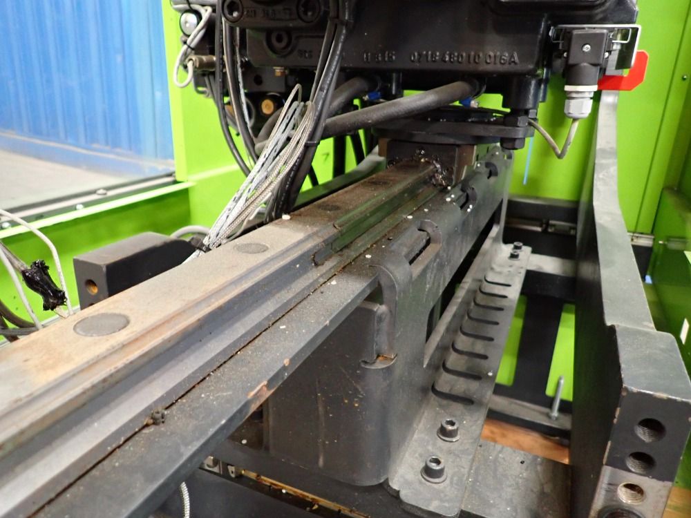 Engel 200l Injection Unit