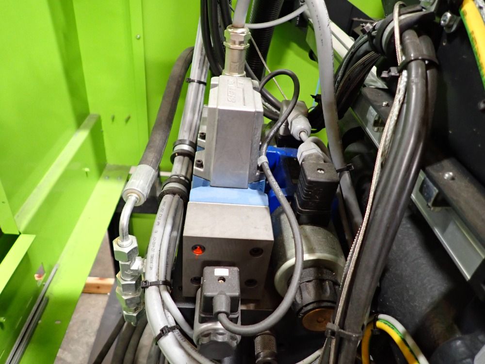 Engel 200l Injection Unit