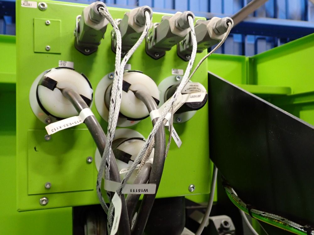 Engel 200l Injection Unit