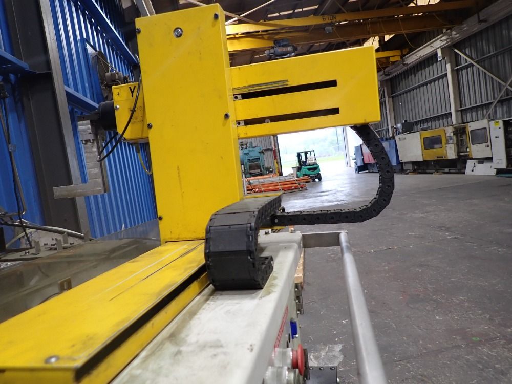 Kawaguchi Kcut 520 Robot