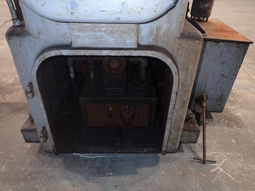 Gallmeyer  Livingston Surface Grinder