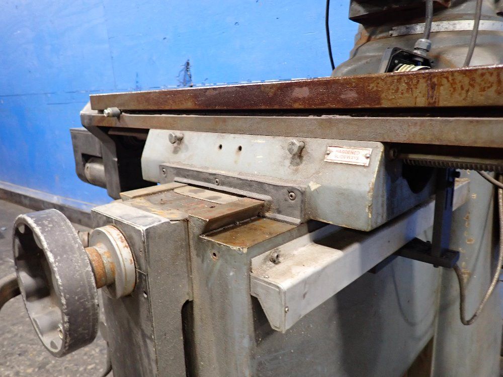 Clausing/kondia 48" X 9" Cnc Vertical Mill - Fv-1