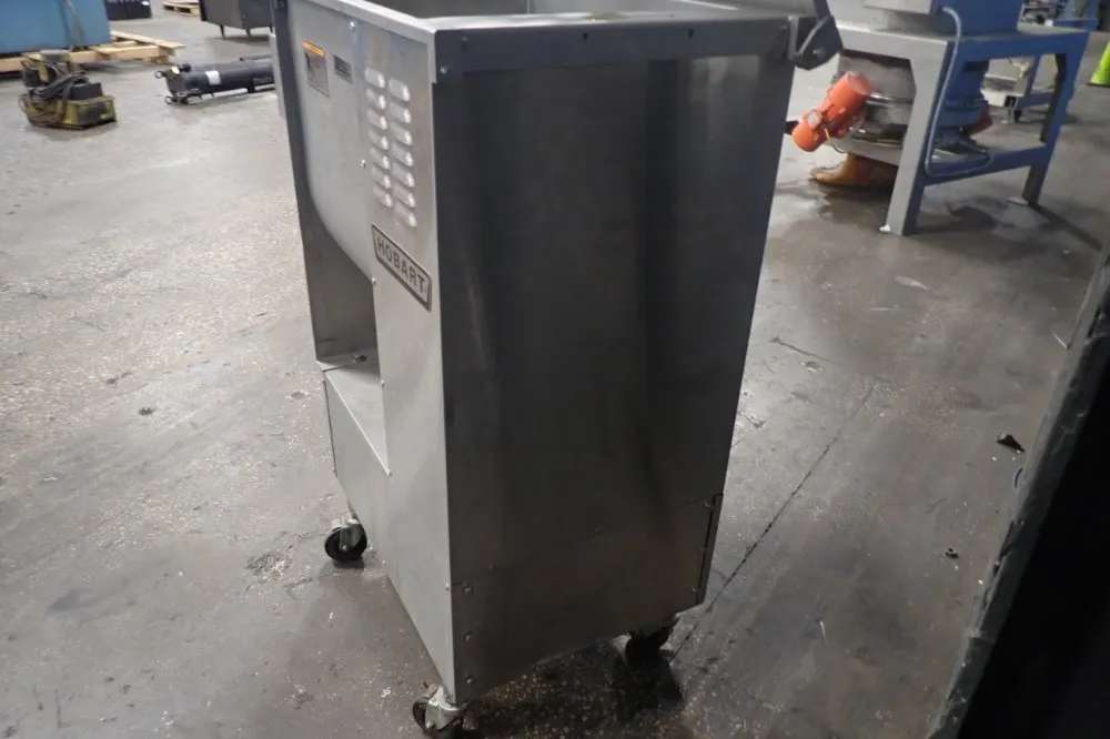 Hobart 19" X 18" X 28"/8.5 Hp Mixer/grinder - 4246