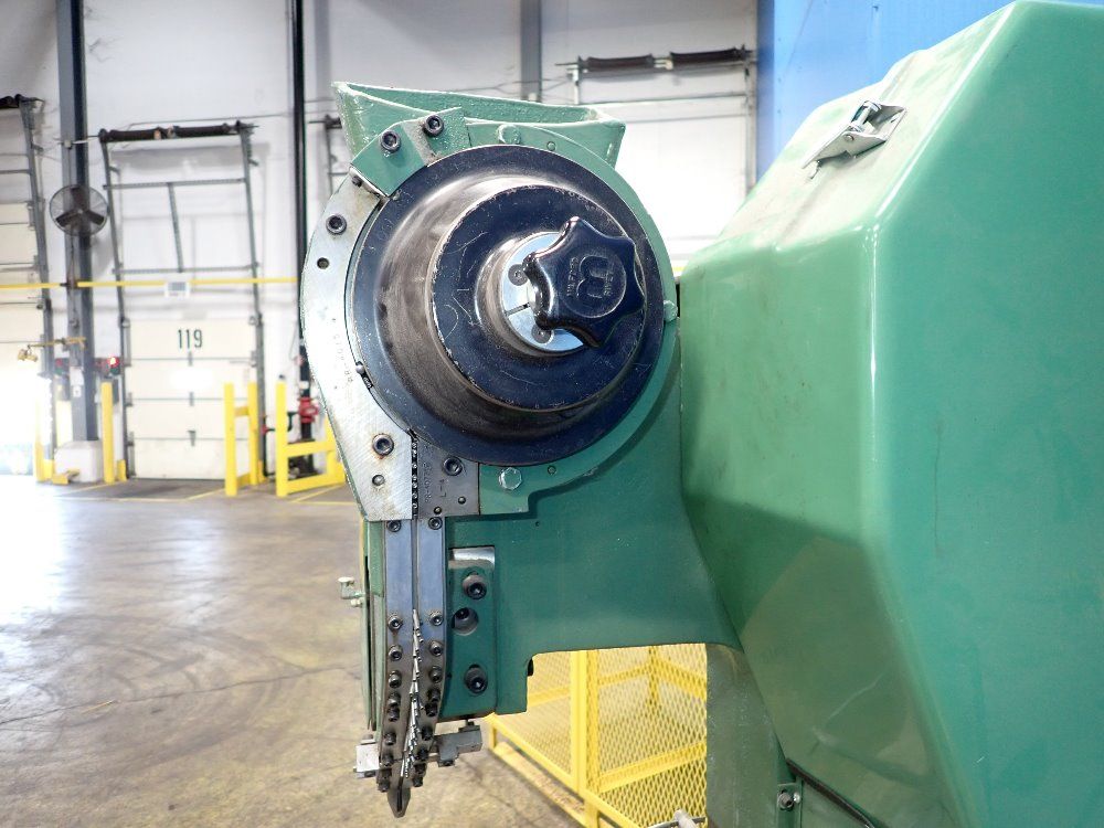 Milford Fastening Systems Riveter - 256