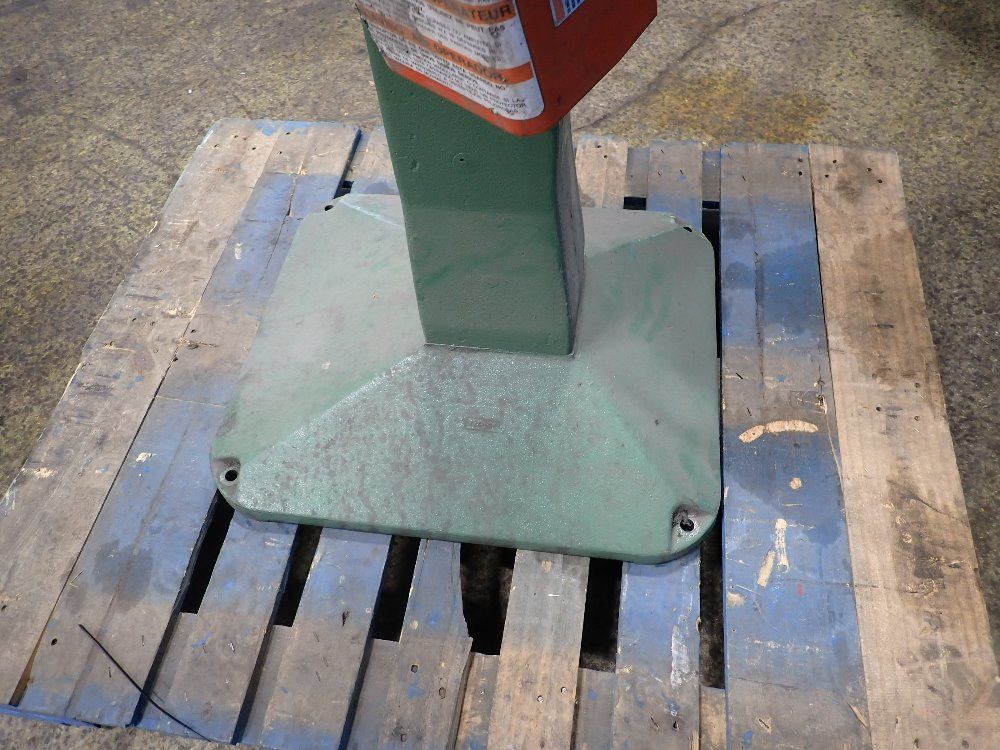 Milford Fastening Systems Riveter - 256