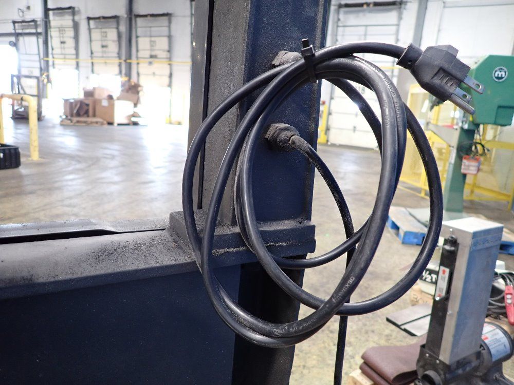 Dayton 14" Band Saw - 1fyx1a