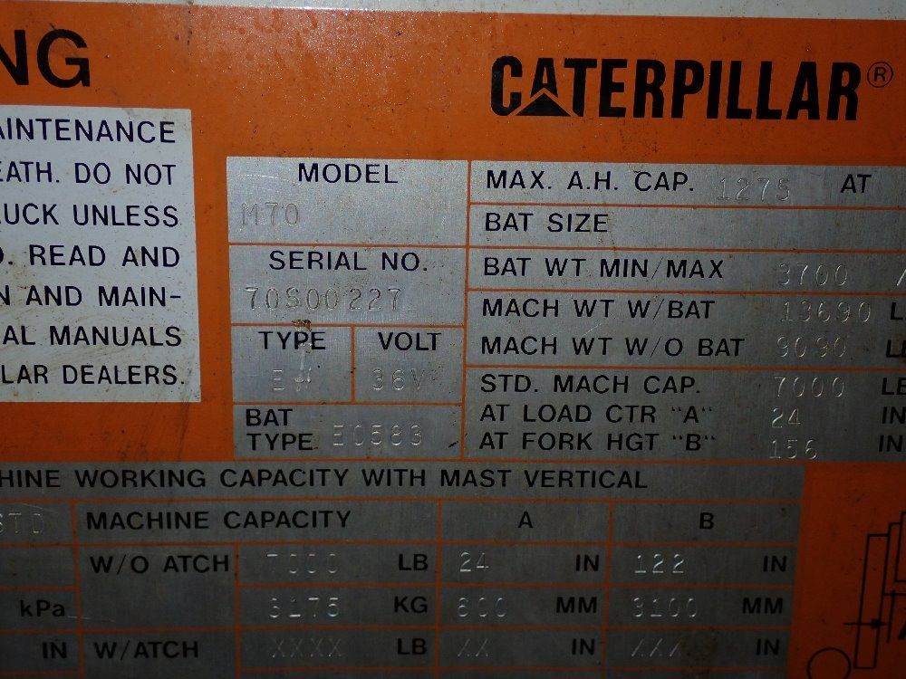 Caterpillar 7000 Lbs Electric Forklift - M70