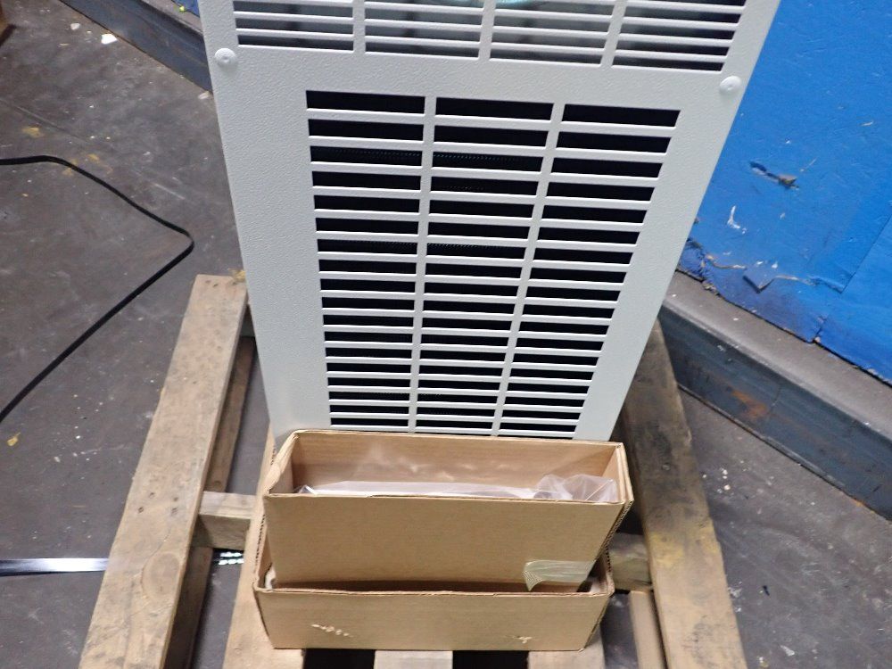 Pfannenberg Side Mounting Ac Unit - Dts 3145