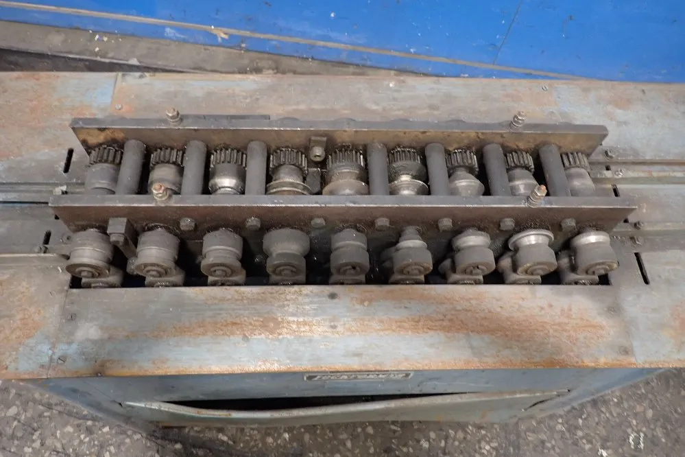 Lock Former 9 Stations X 20ga Roll Former