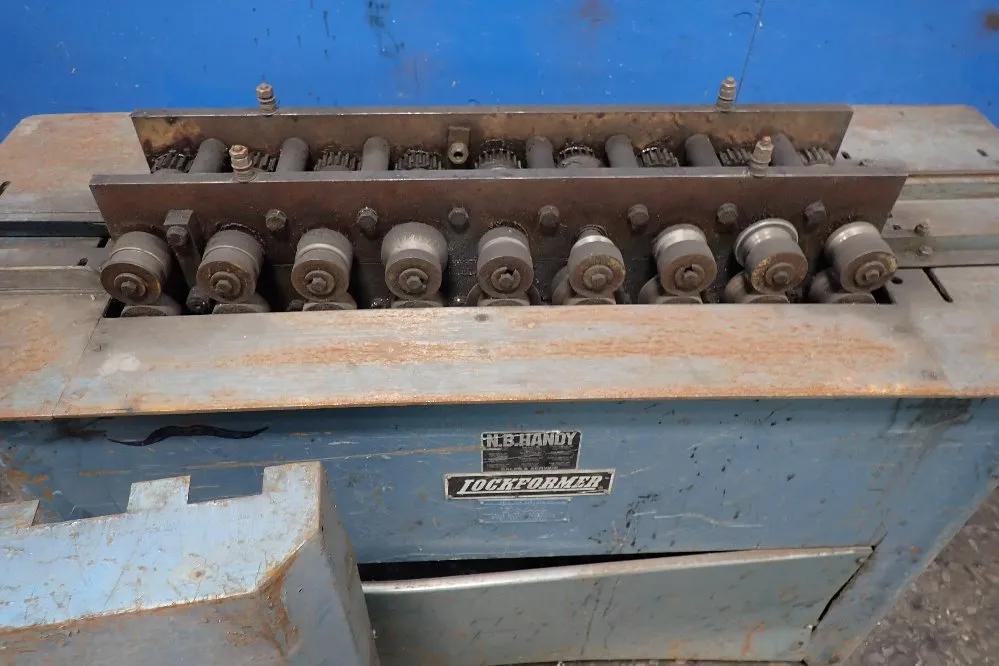 Lock Former 9 Stations X 20ga Roll Former