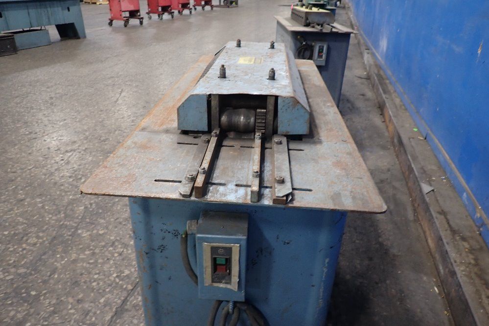 Lock Former 9 Stations X 20ga Roll Former